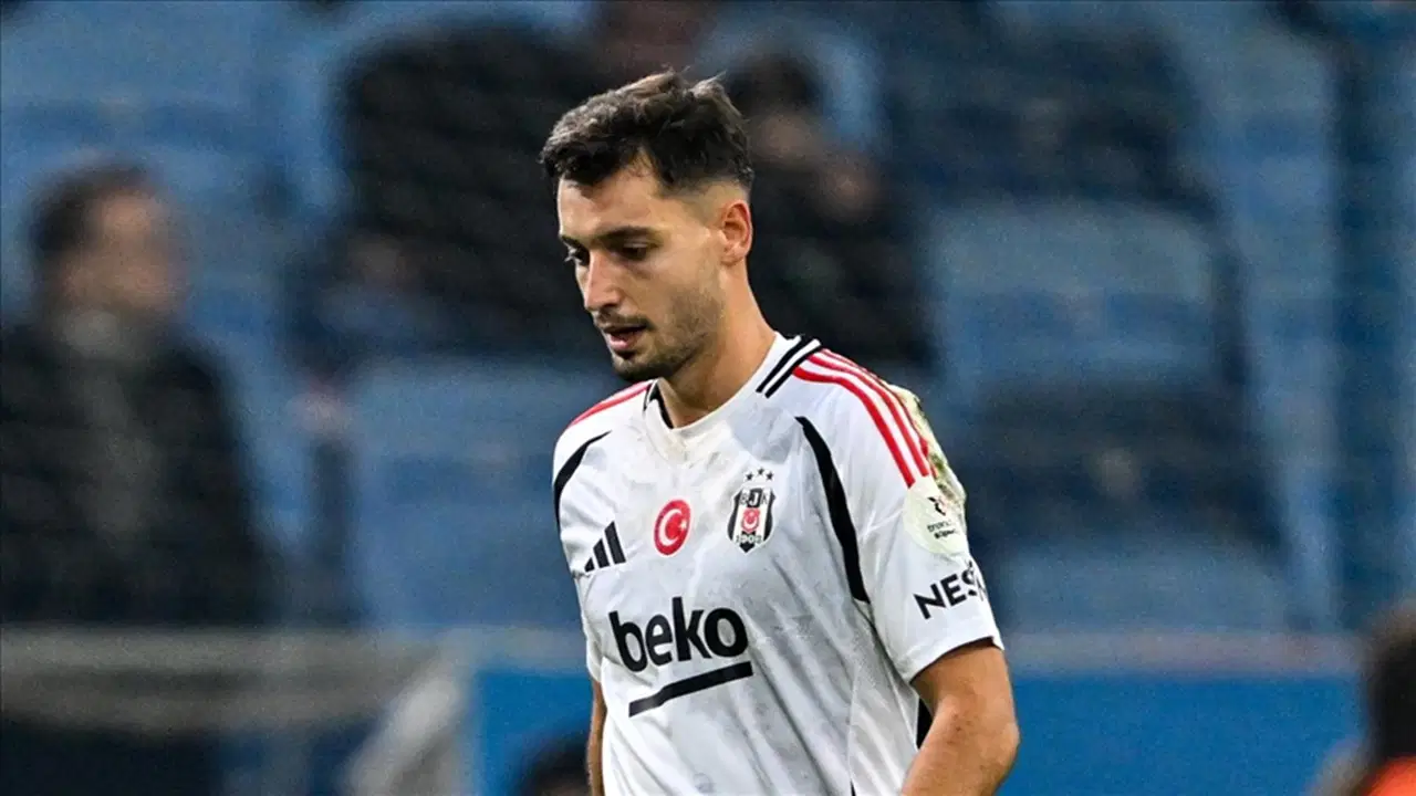 Beşiktaş, Tayyip Talha Sanuç'un Rizespor'a transferini açıkladı