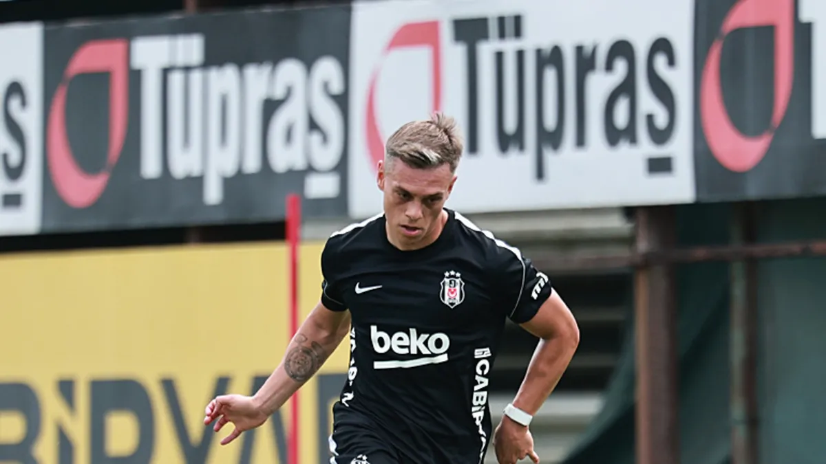 Beşiktaş'ta Trossard İlk Antrenmana Çıktı