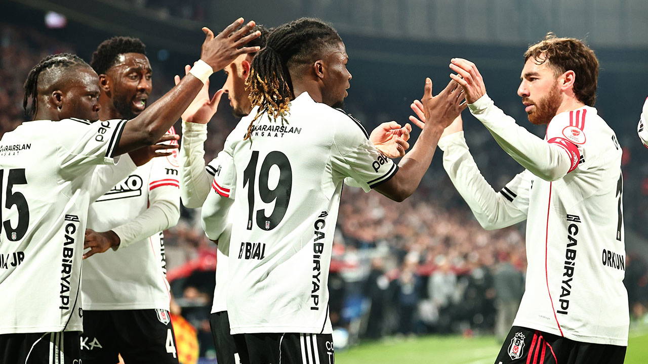 Beşiktaş'ın UEFA Avrupa Ligi'ndeki Rakibi Midtjylland Oldu