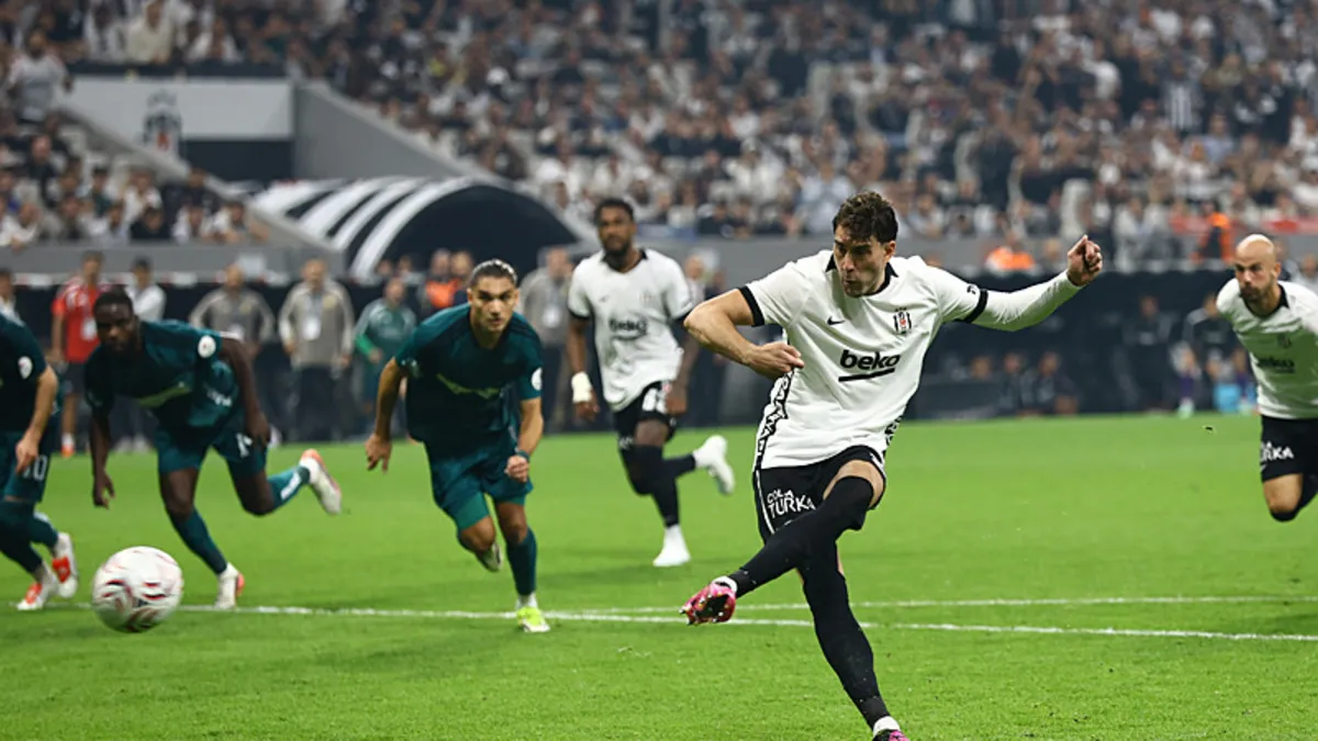 Beşiktaş'ta Vlahovic şoku: Hoffenheim maçı kadrosunda yok