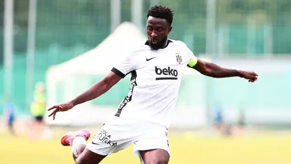 Beşiktaş'a Wilfred Ndidi şoku! Midtjylland maçı öncesi kötü haber