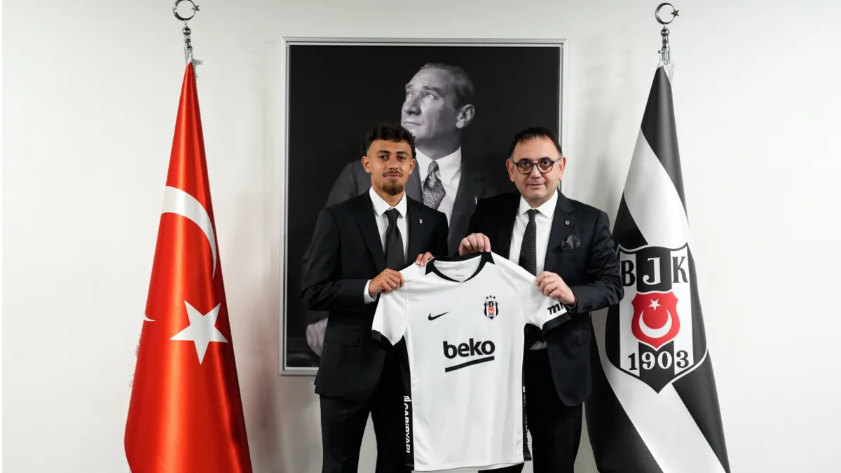 Beşiktaş'ta yeni transfer İlhan Fakılı ilk antrenmanına çıktı