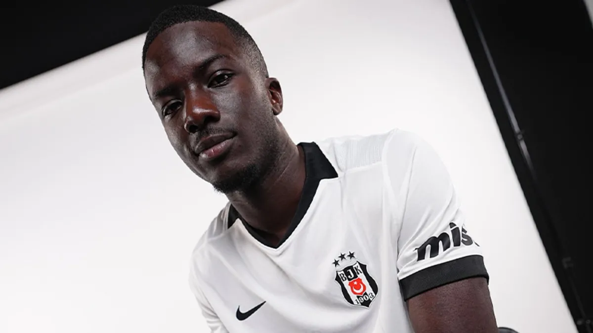 Beşiktaş'ın yeni transferi Ouattara: 'Taraftar beni motive ediyor