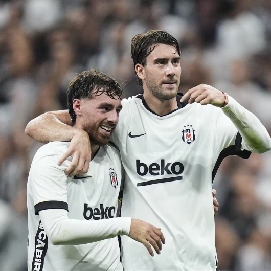 Beşiktaş'ta yıldız futbolcudan müjdeli haber! Marsilya maçı öncesi son durum