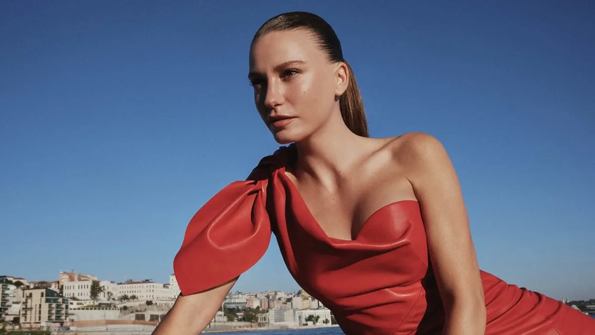 Beşiktaşlı Vlahovic, Serenay Sarıkaya'yı Stalklarken Yakalandı