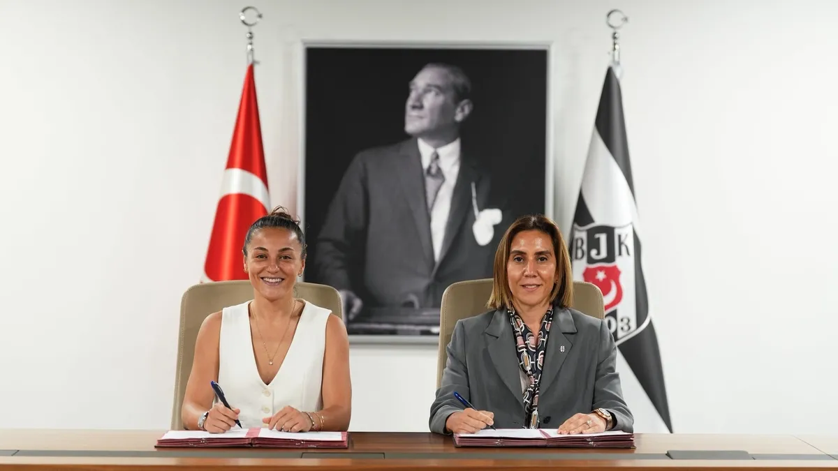 Beşiktaş'ta Didem Karagenç Dönemi: Efsane Futbolcu Teknik Direktör Oluyor