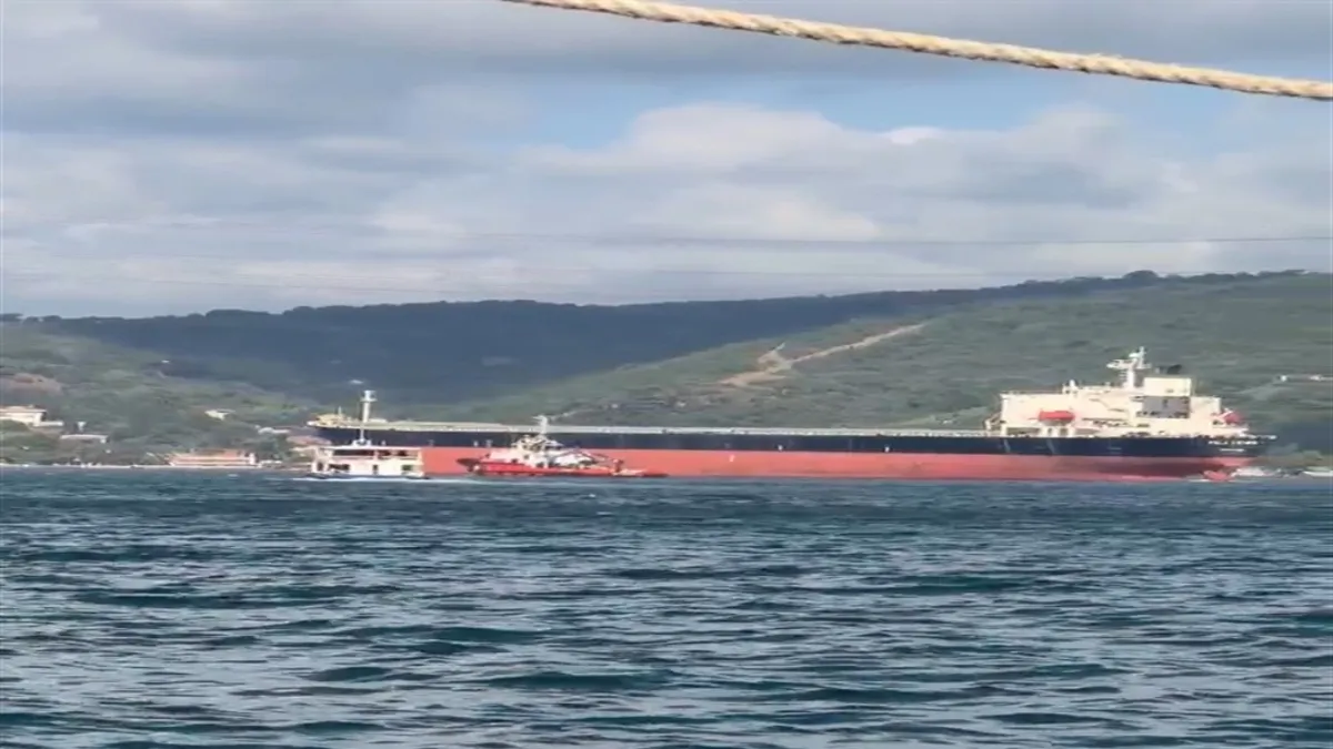 Beykoz Keçilik Koyu açıklarında gemi arızası: Boğaz çift yönlü trafiğe kapatıldı