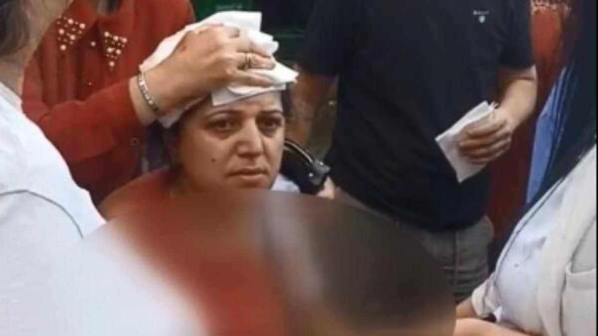 Beyoğlu'nda Armut Seçme Kavgası Kanlı Bitti: Hastanelik Olan Müşteri O Anları Anlattı