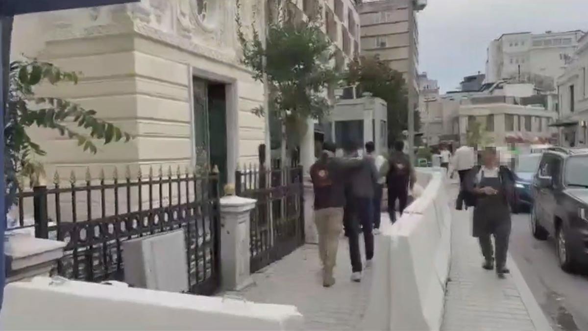 Beyoğlu'nda Hanutçuluk Operasyonu: 2 Şüpheli Gözaltında