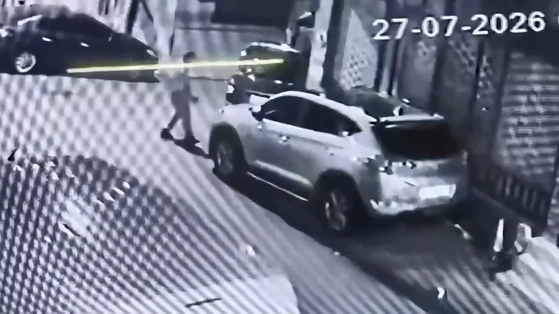 Beyoğlu'nda Kaldırım Arasında Ölü Bulundu: Temizlik İşçisi İhbar Etti