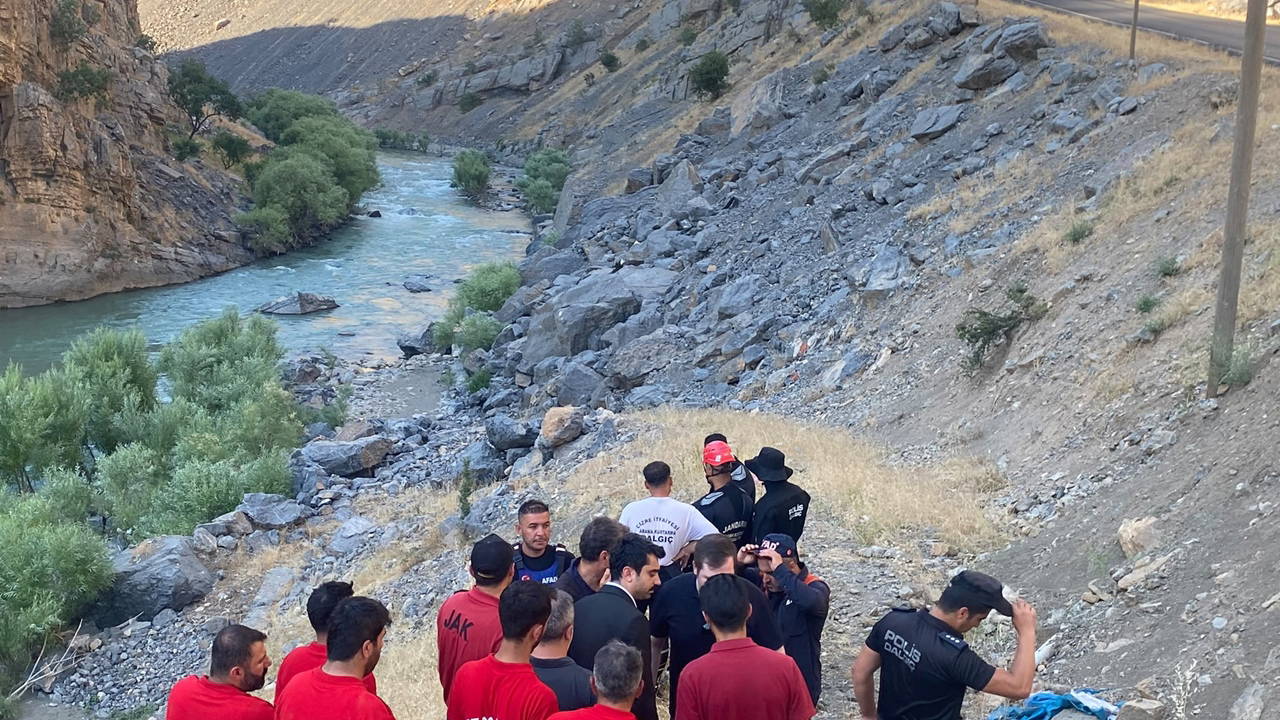 Beytüşşebap'ta akıntıya kapılan Erkan Sak için arama çalışmaları 6. günde sürüyor