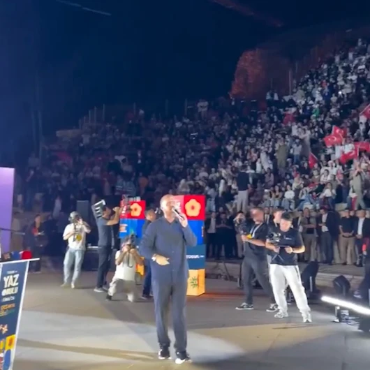 Bilal Erdoğan, TÜGVA Yaz Okulları Finalinde Sahne Aldı