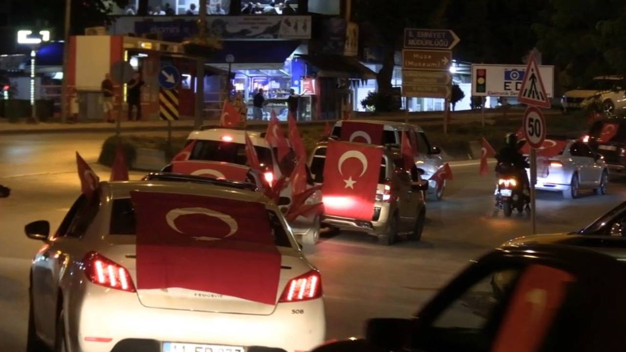 Bilecik'te çerçeve yasa protestosu: İYİ Parti'den tepki