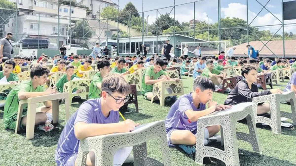 Bilgilig Futbol Turnuvası: Bağımlılığa Karşı Gençler Sahada