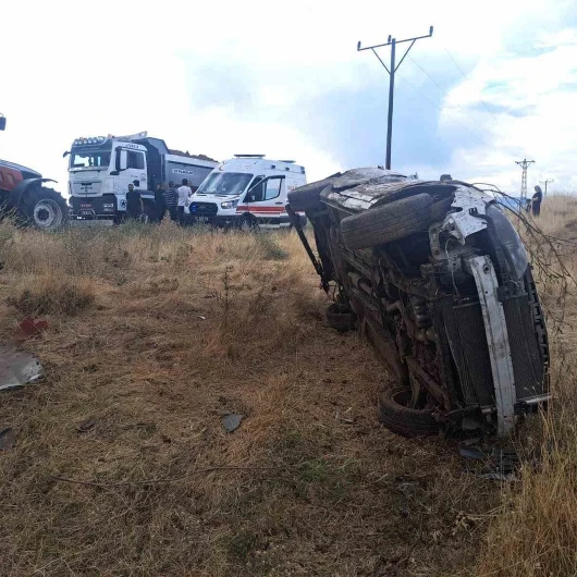 Bingöl'de trafik kazası: Dört kişi yaralandı