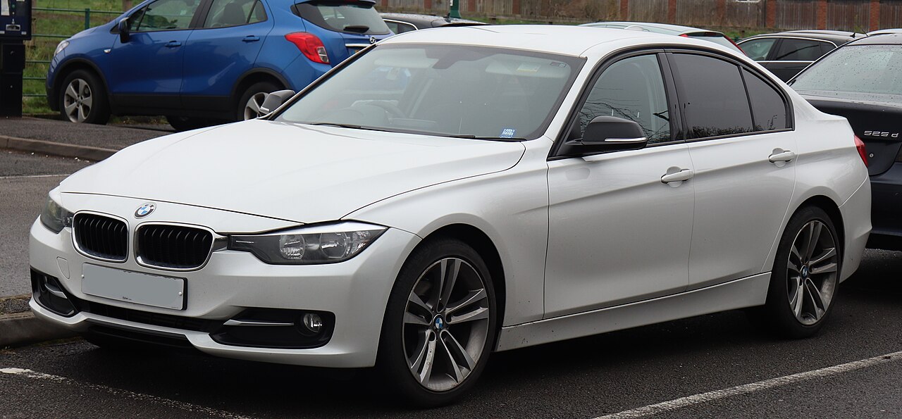 BMW F30 Kronik Sorunları: Detaylı Rehber