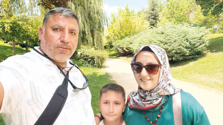 Böcek İlacı Faciası: Çanakkale'de Anne ve Oğlu Hayatını Kaybetti