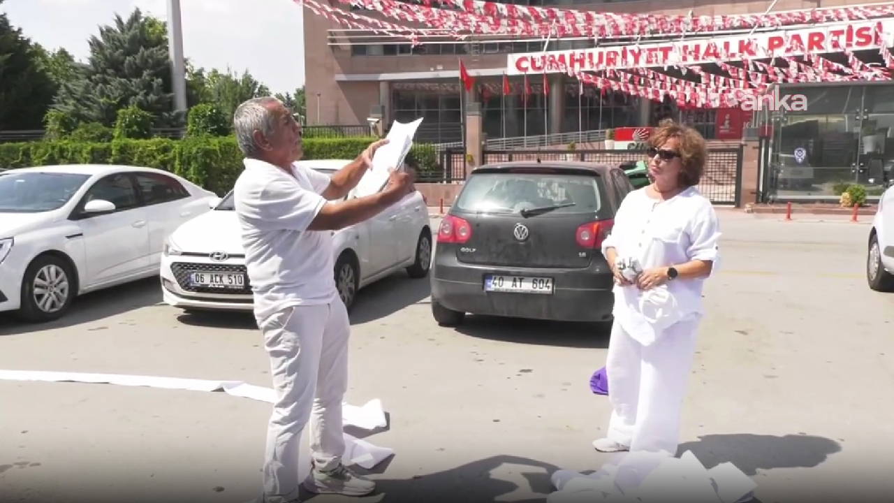 Bodrum'da Kılıçdaroğlu'na İmza Tepkisi: 31 Bin 500 Islak İmza CHP Genel Merkezi'ne Teslim Edilmedi