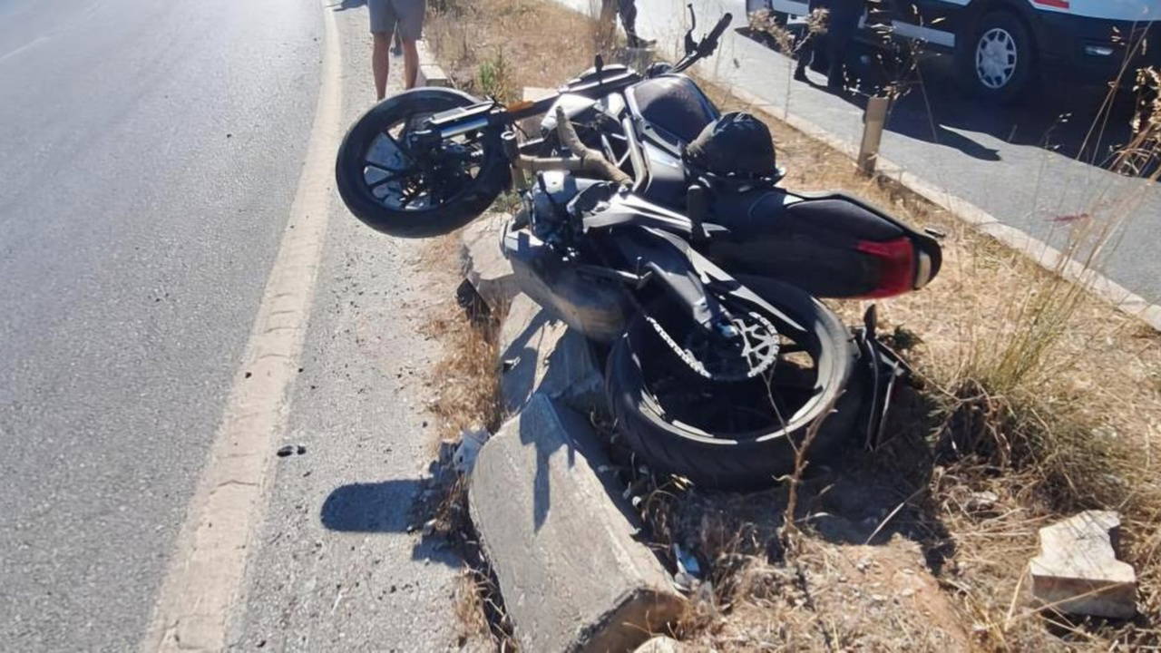 Bodrum'da motosiklet kazası: Refüje çarpan genç hayatını kaybetti