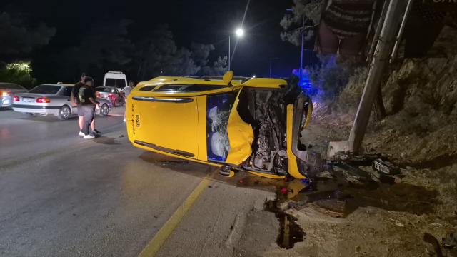Bodrum'da Taksi-Motosiklet Kazası: 2 Kişi Hayatını Kaybetti