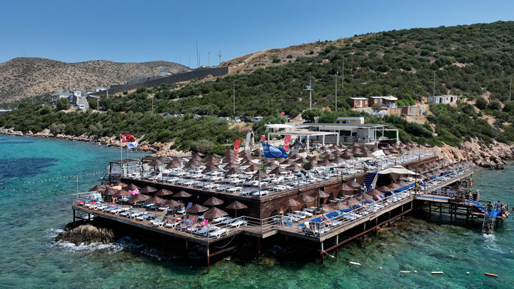 Bodrum'da Tatilin Hesaplısı: Ücretsiz Plajlar ve 250 TL Lahmacun