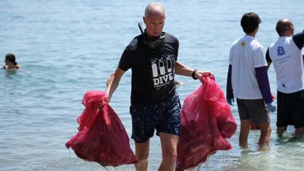 Bodrum Türkbükü'nde deniz dibi temizliğinde 650 kg atık çıkarıldı
