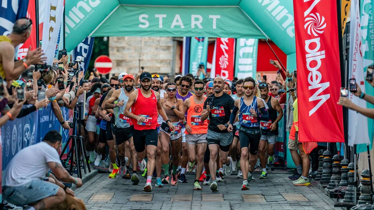 Bodrum Yarı Maratonu 2026: Begonvilli Sokaklarda Koşu Zamanı
