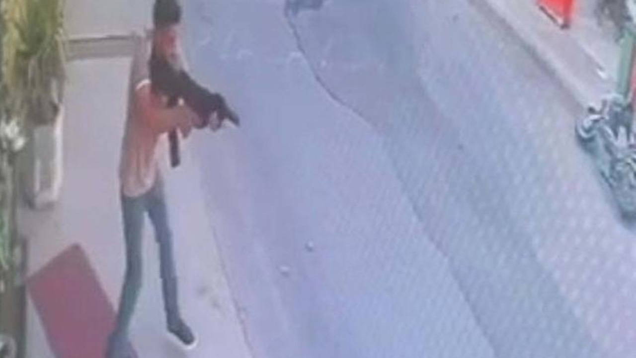 Bodrum'da eğlence mekanı önünde pompalı tüfekle dehşet: 1 gözaltı