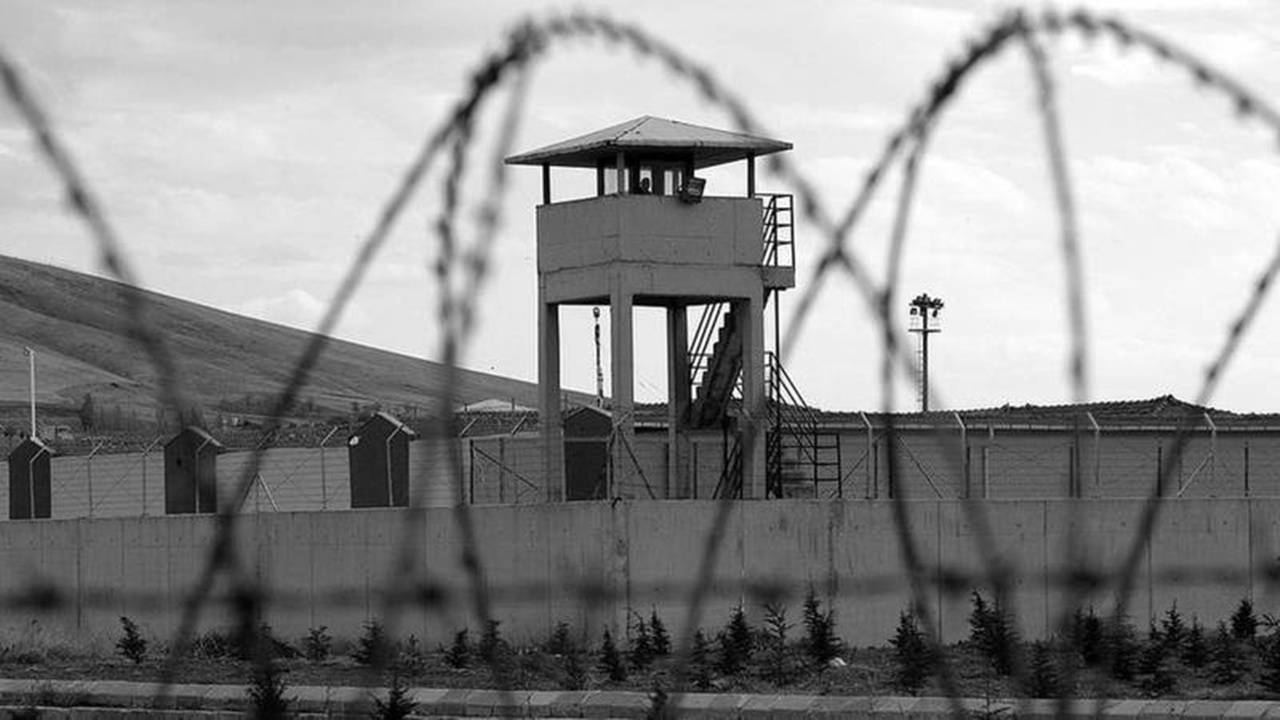 Bolu Cezaevi'nde Şüpheli Ölüm: Tuvalette Hareketsiz Bulundu