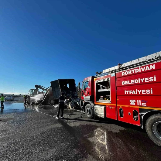 Bolu'da kargo tırında yangın: Alevler dorsede söndürüldü