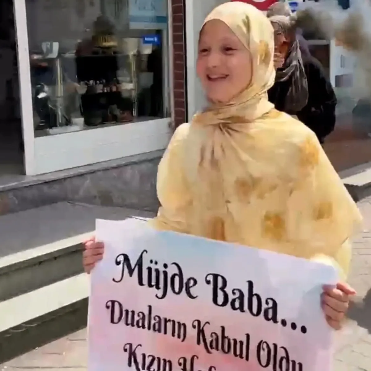 Bolu'da 12 Yaşındaki Eslem'den Hafızlık Sürprizi