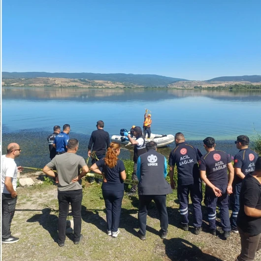 Bolu'da Kaybolan 70 Yaşındaki Kadının Cesedi Gölde Bulundu