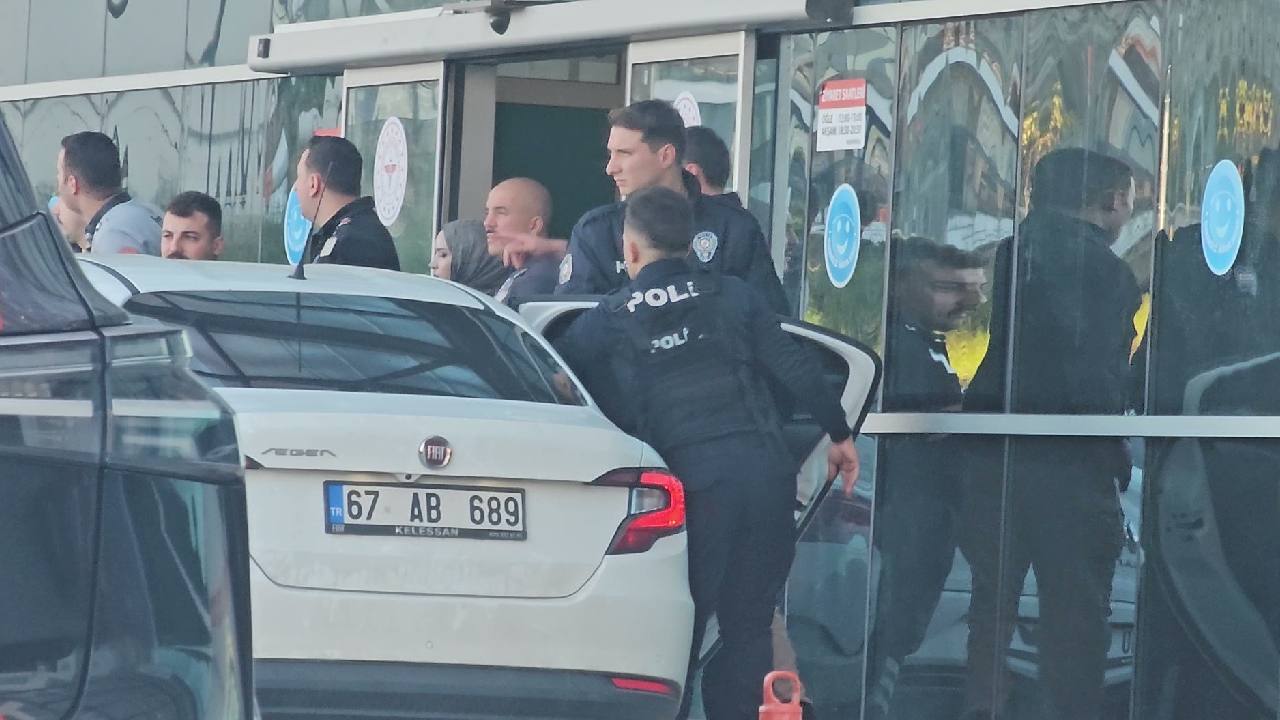 Boşanma Aşamasındaki Eşini ve Genci Vuran Şüpheli Ormanda Yakalandı