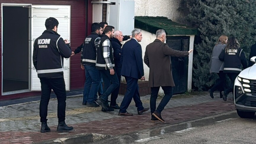 Bozbey'e 402 yıl hapis talebi: Bursa'da rüşvet ve örgüt soruşturmasında iddianame hazırlandı