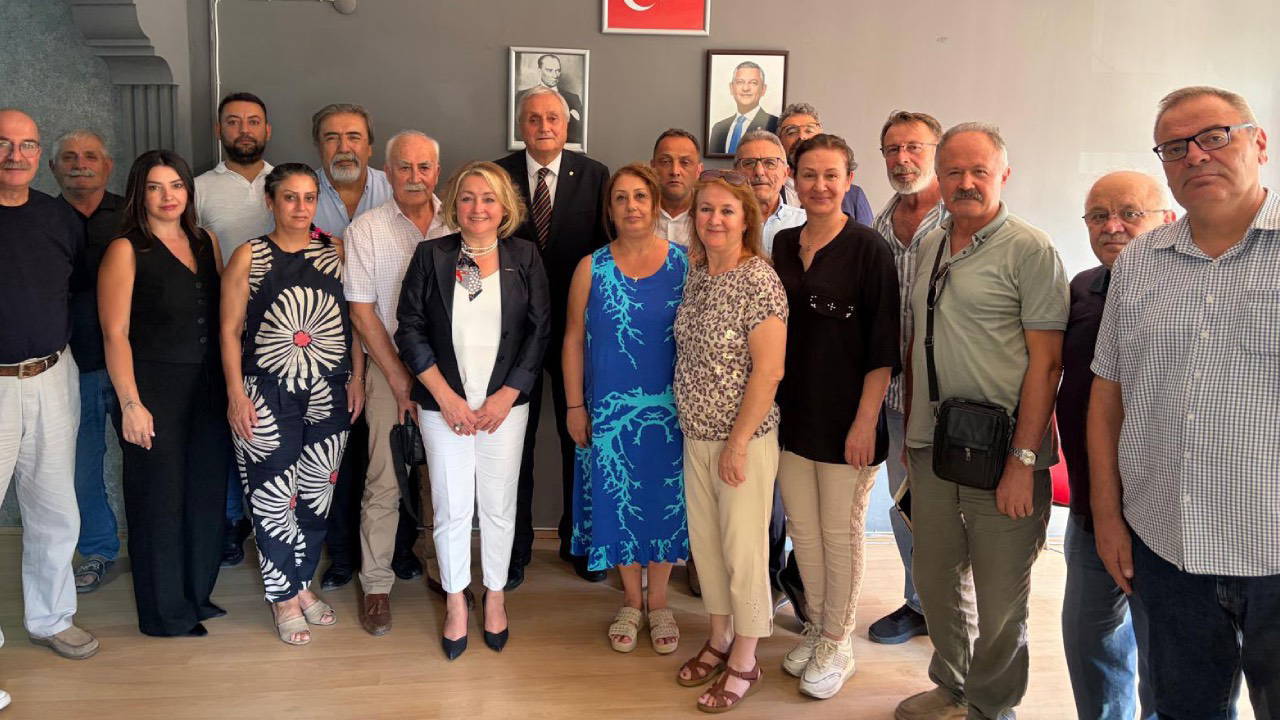 Bozüyük Belediye Başkanı Bakkalcıoğlu ve Meclis Üyeleri YENİ Parti'ye Katıldı