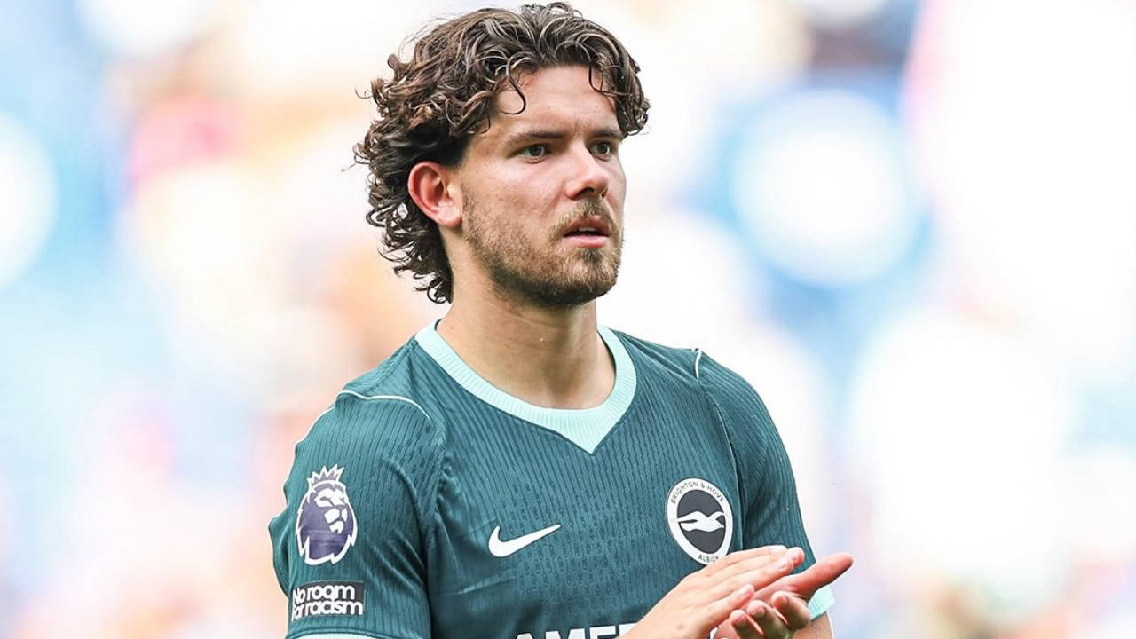 Brighton - Aston Villa Premier Lig'de Karşı Karşıya: Saat 16:00'da Başlıyor