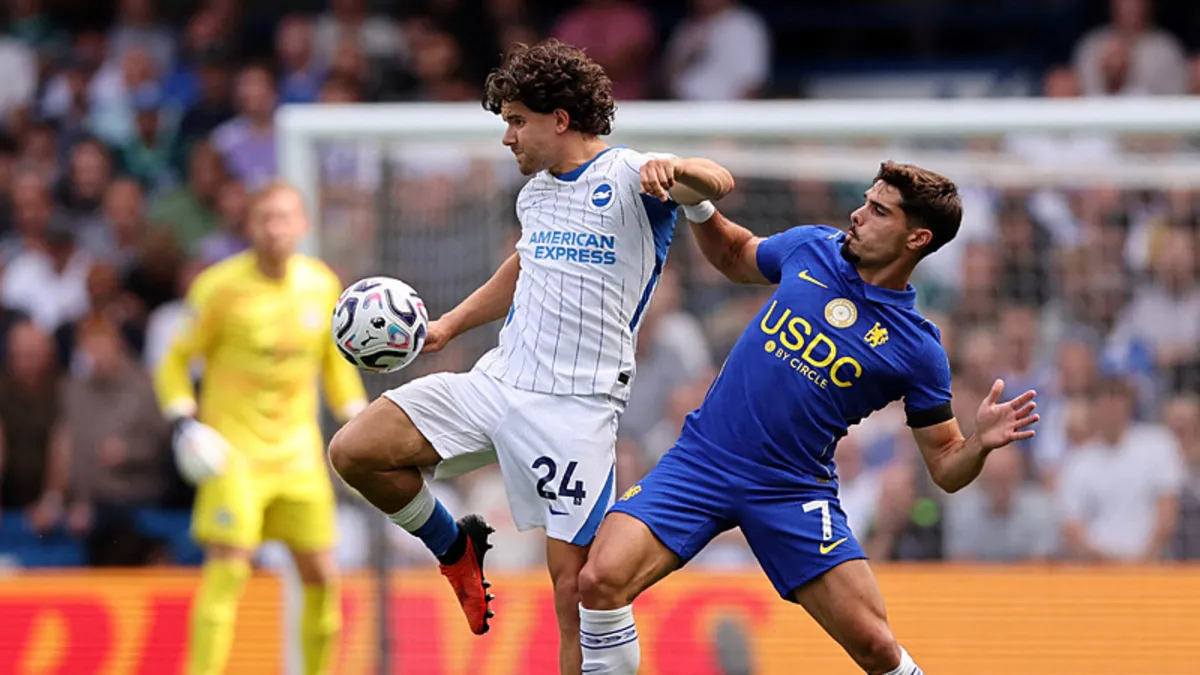 Brighton'da Hürzeler: Ferdi Kadıoğlu Geleceği İçin Net Konuştu