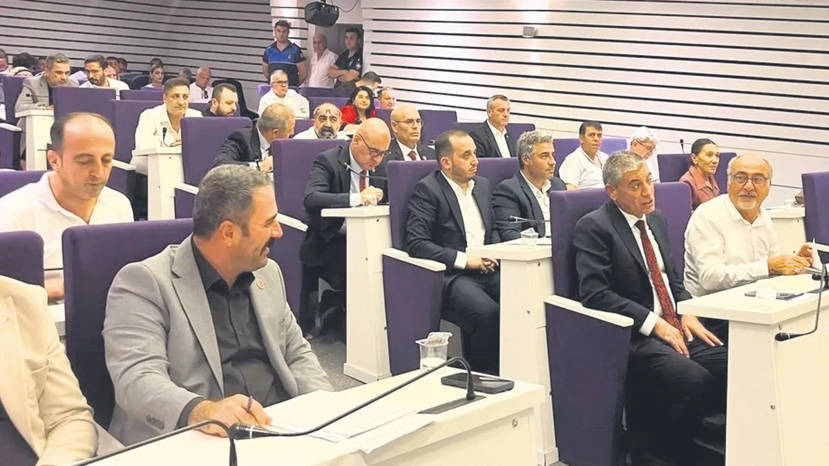 Buca Belediyesi'nde 3.2 Milyarlık SGK Borcu Gündemde
