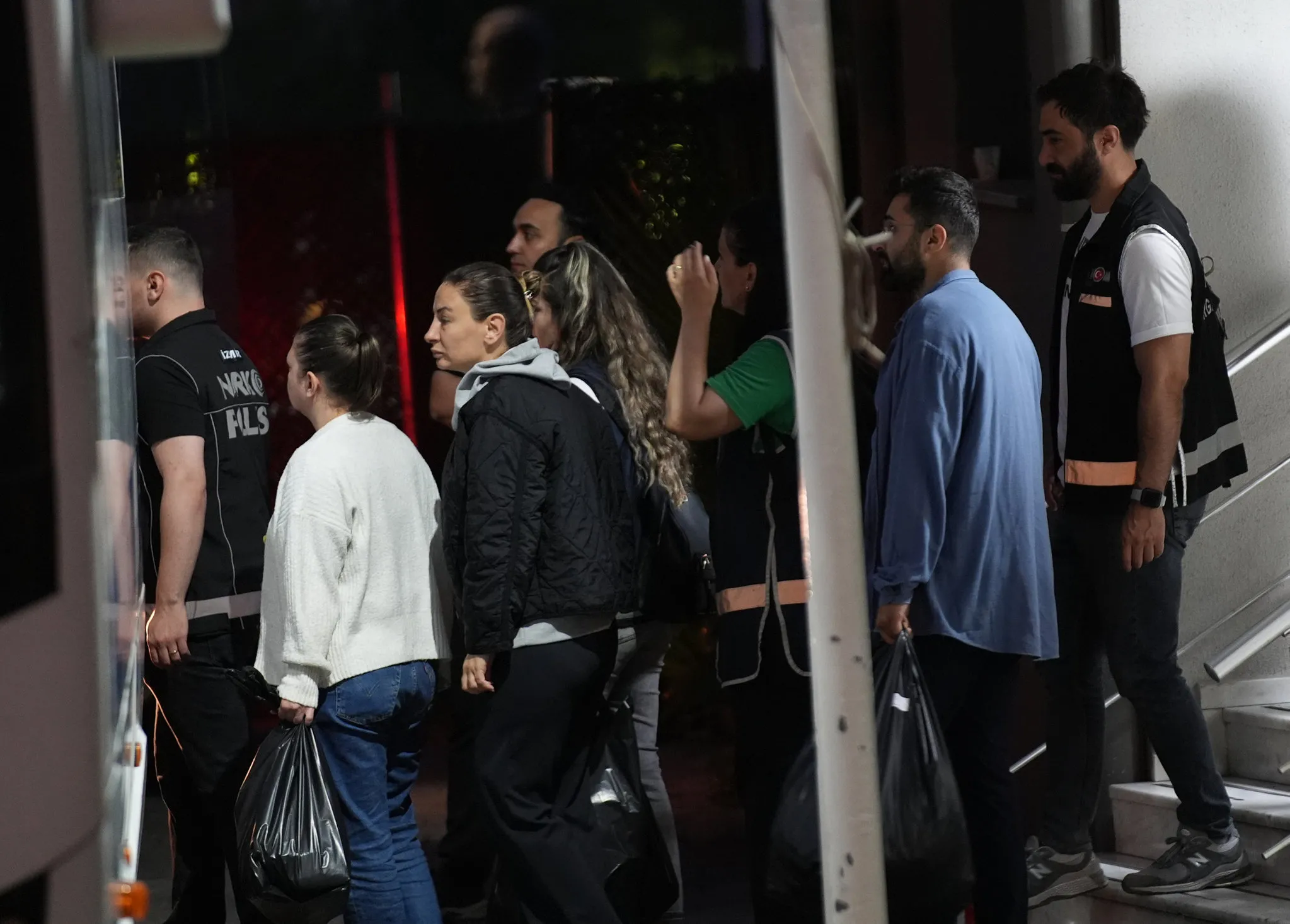 Buca Belediyesi'nde yolsuzluk soruşturması: 54 şüpheli adliyede