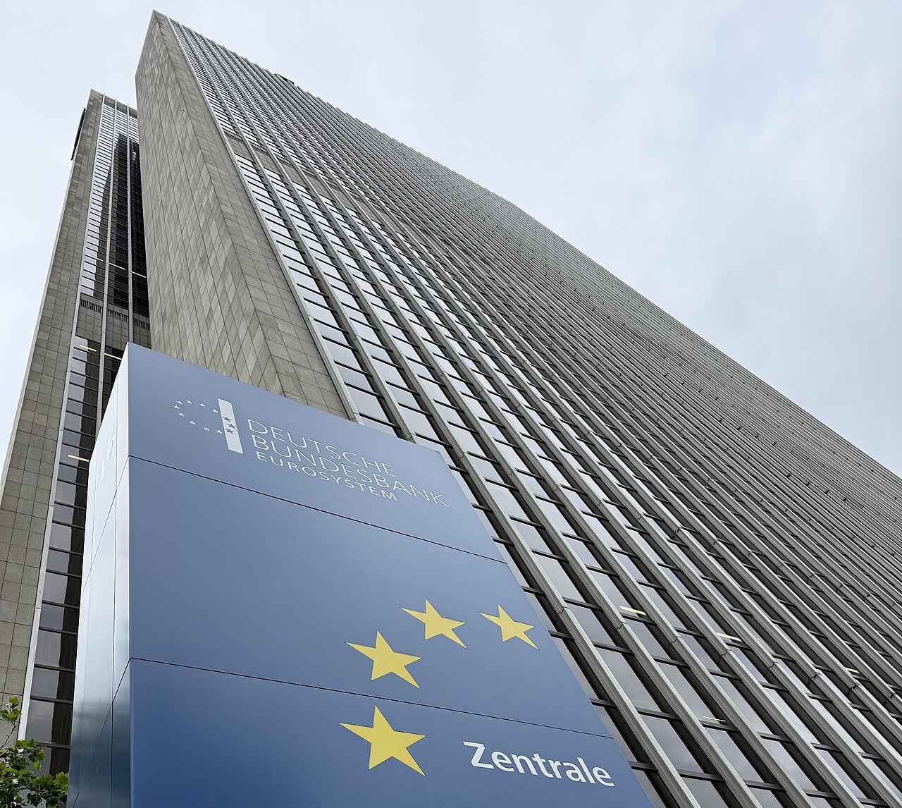 Bundesbank Başkanı: Barış Gelse Bile Enflasyona Karşı Hazır Olun