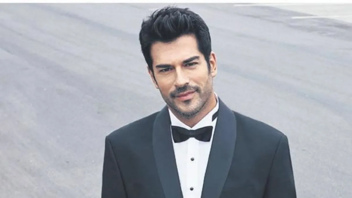 Burak Özçivit'in şaşırtan taktiği: Uyku bandıyla kamuflaj