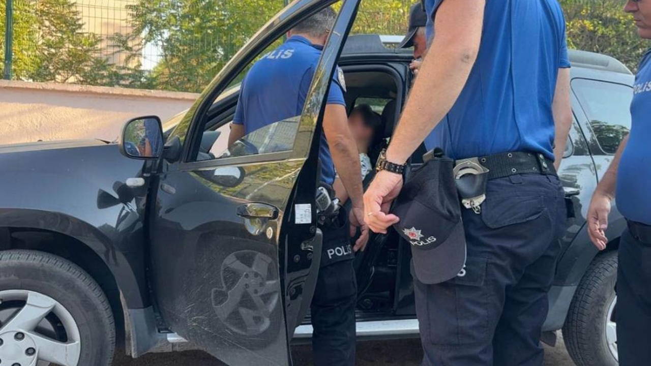 Burdur'da İhbar Üzerine Araçta Bulunan Kadın Hastaneye Kaldırıldı