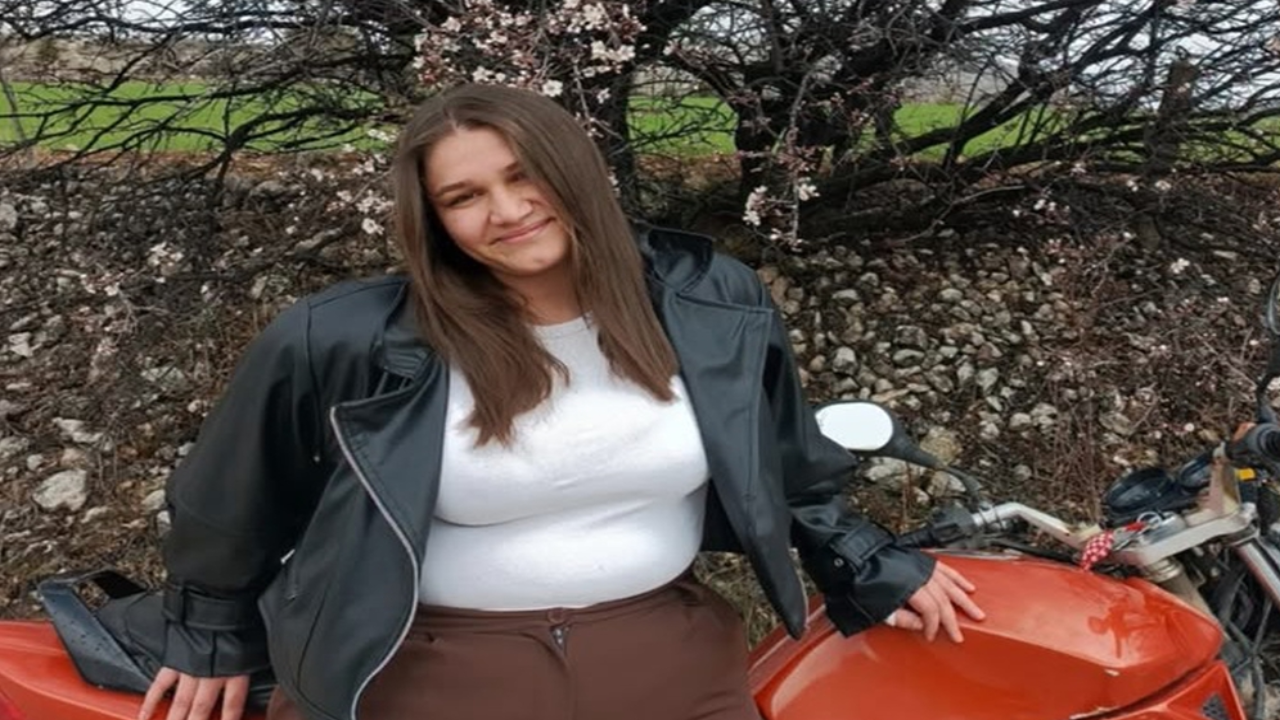 Burdur'da Motosiklet Kazası: 18 Yaşındaki Nehir Altın Hayatını Kaybetti