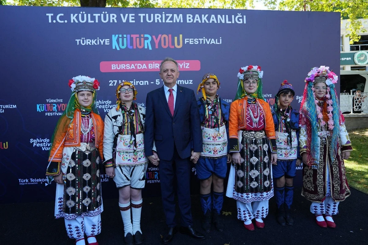 Bursa'da 9 günlük kültür, sanat ve gastronomi festivali başladı