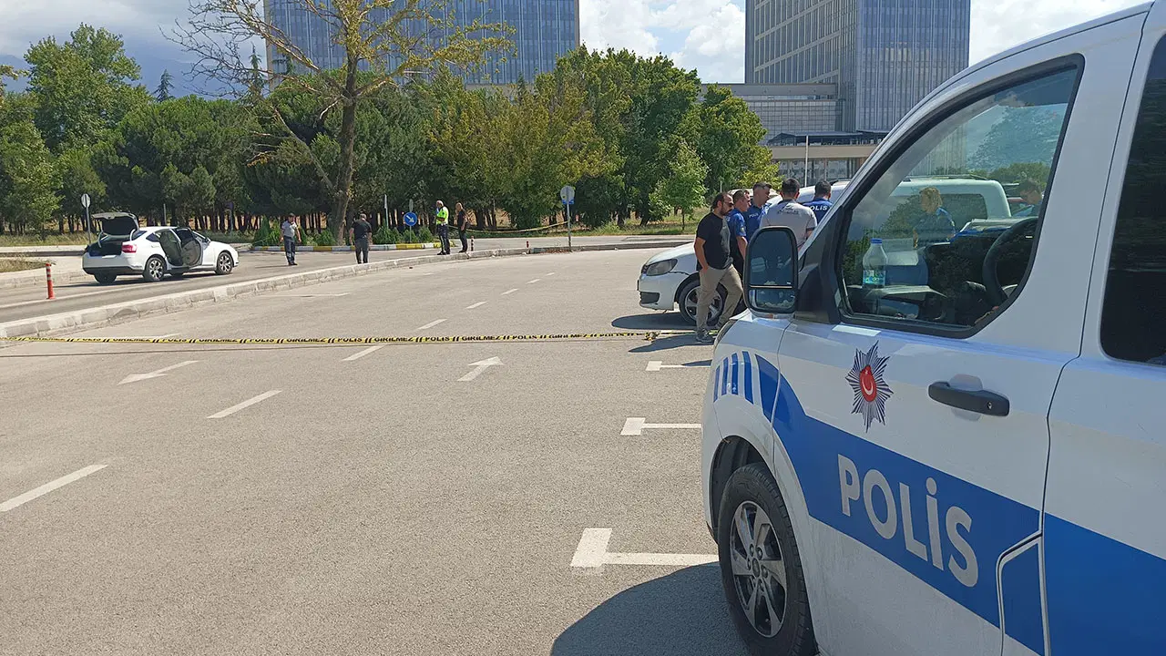Bursa Adliyesi'nde boşanma sonrası silahlı kavga: 5 gözaltı