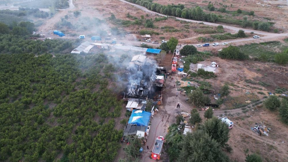 Bursa'da Çiftlik Yangını: Alevlere 1 Saatlik Müdahale