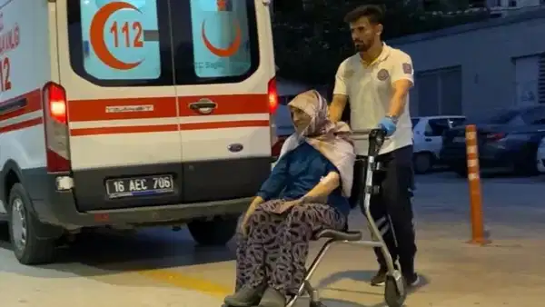 Bursa'da yangın dehşeti: Engelli kadın ve annesi alevlerin arasında kaldı