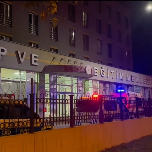 Bursa'da Spor Camiasının Acı Kaybı: Güreş Antrenörü Zeki Gümüş Hayatını Kaybetti