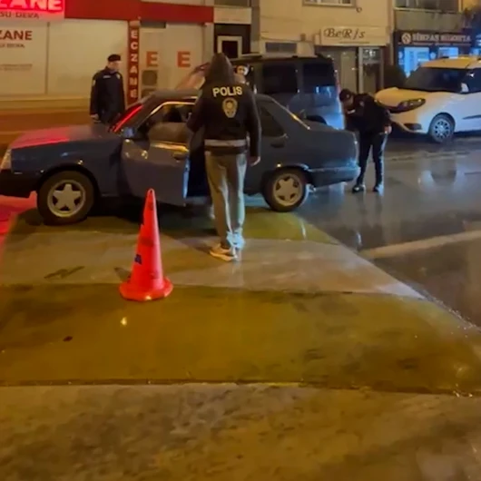 Bursa Gürsu'da 1000 Polisle Asayiş Uygulaması: Ruhsatsız Silah ve Uyuşturucu Ele Geçirildi
