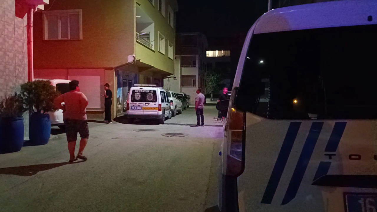 Bursa'da Hamile Kadın Balkondan Düşerek Hayatını Kaybetti, Eşi Gözaltında